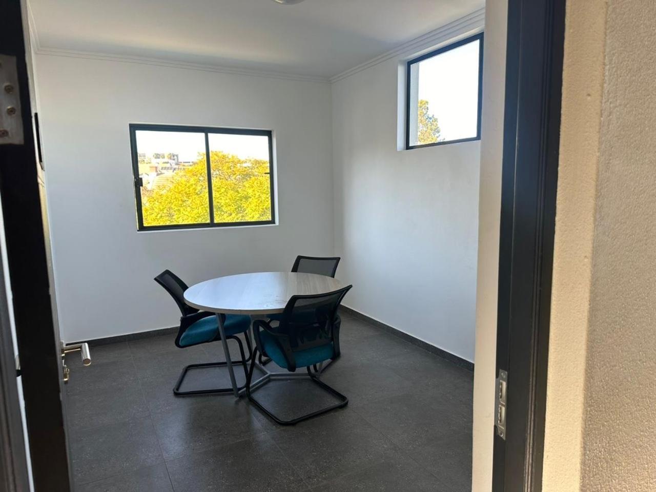 To Appartement Johannesburg