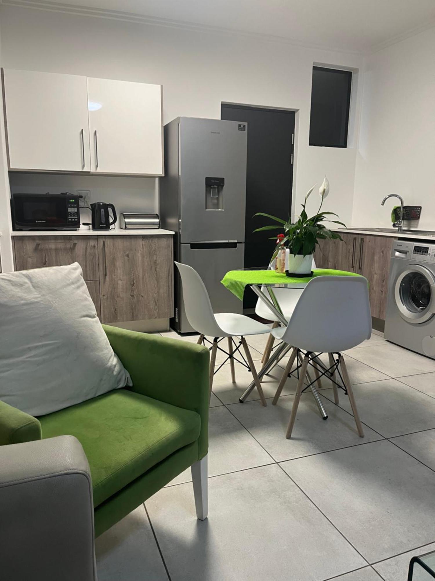 To Appartement Johannesburg